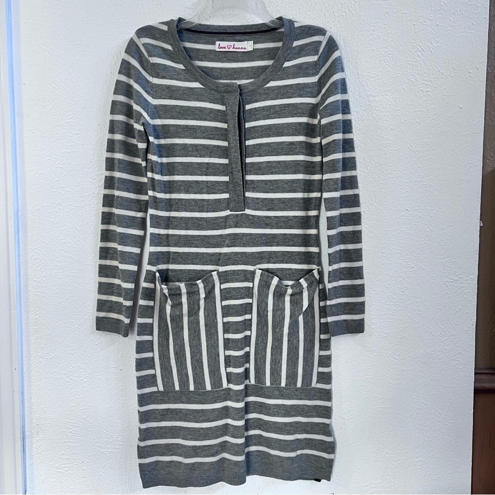 Hannah Andersson gray white striped sweater dress